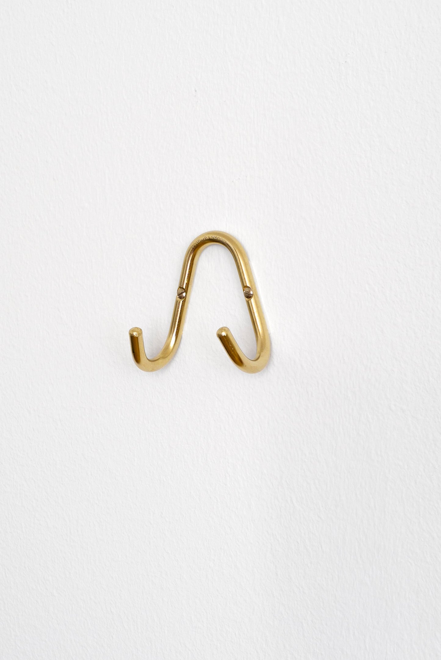 Messingknage, dobbelt krog i messing, EHR knage, todelt messingknage, bukket messingknage - brass hook - double hook in brass - simple brass hook