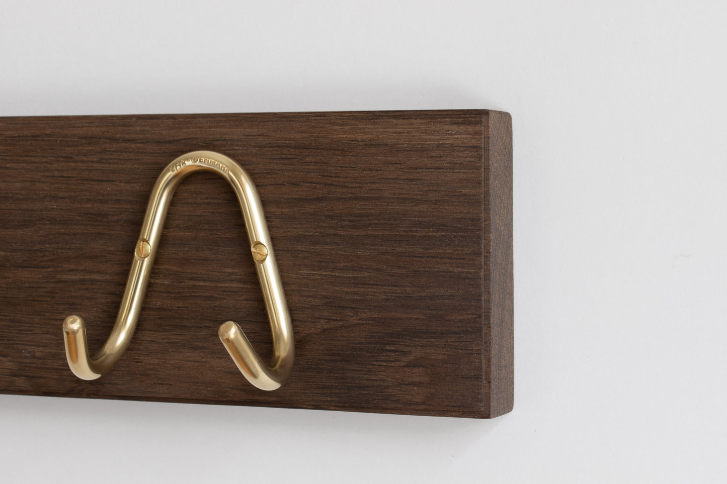 Knagerække med 5 dobbelt knager, røget eg